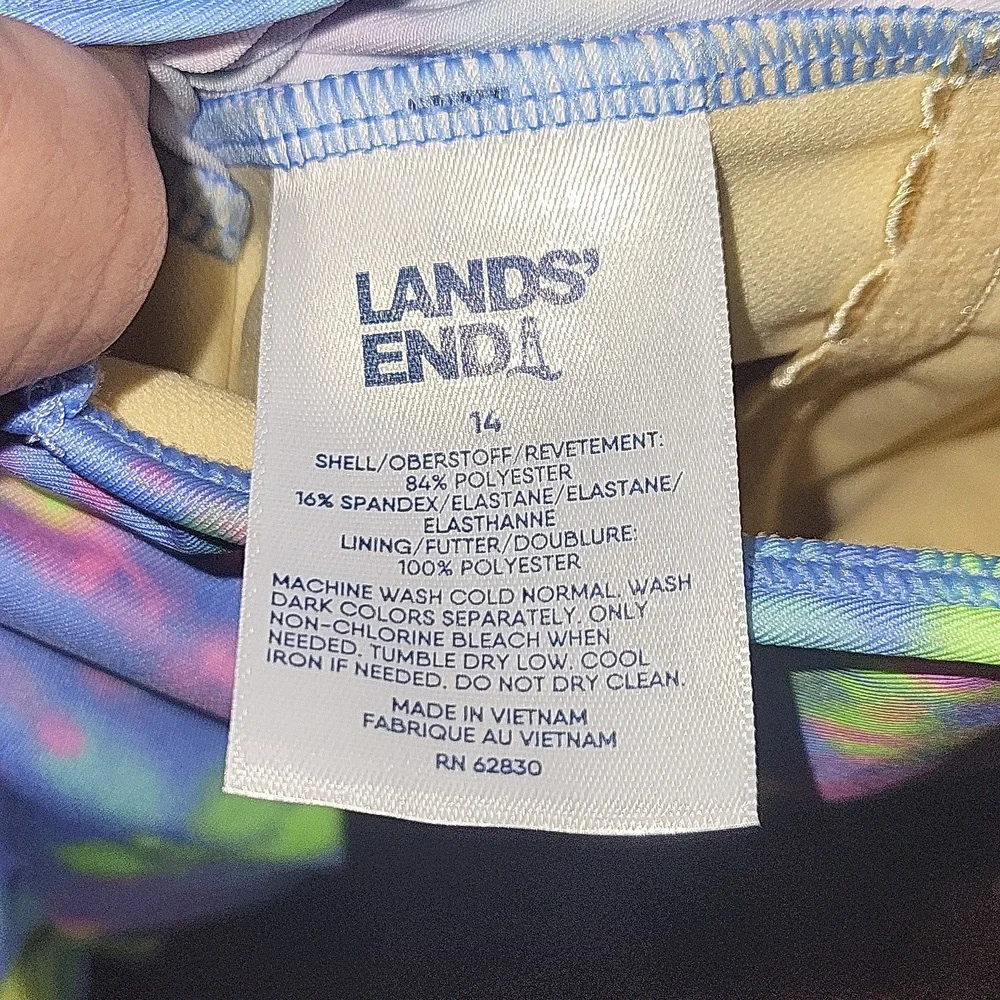 Girl's Lands' End Tie Dye Crossback One Piece Swimsuit NWT Size 14 - Picture 5 of 5